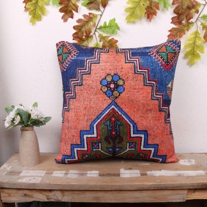Oreiller en kilim de style anatolien