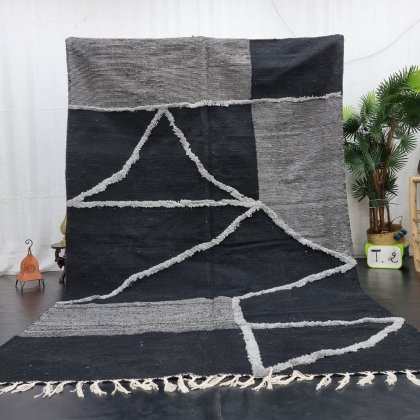 Tapis kilim marocain Zanafi noir