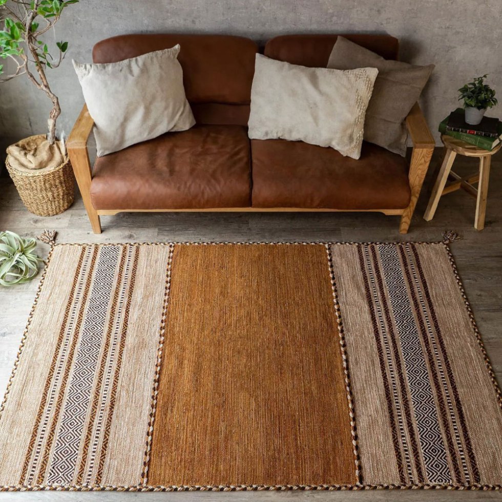 Tapis indien kilim marron