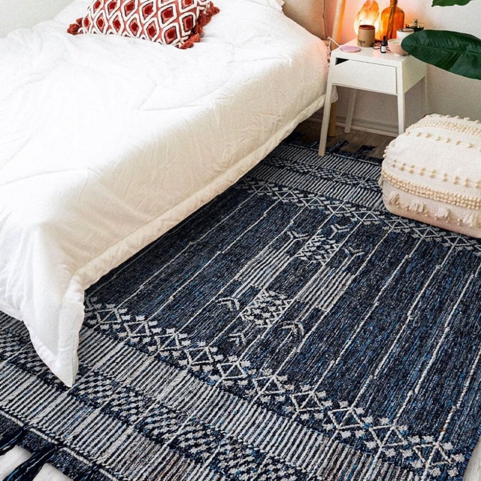 Tapis kilim en denim de style graduel