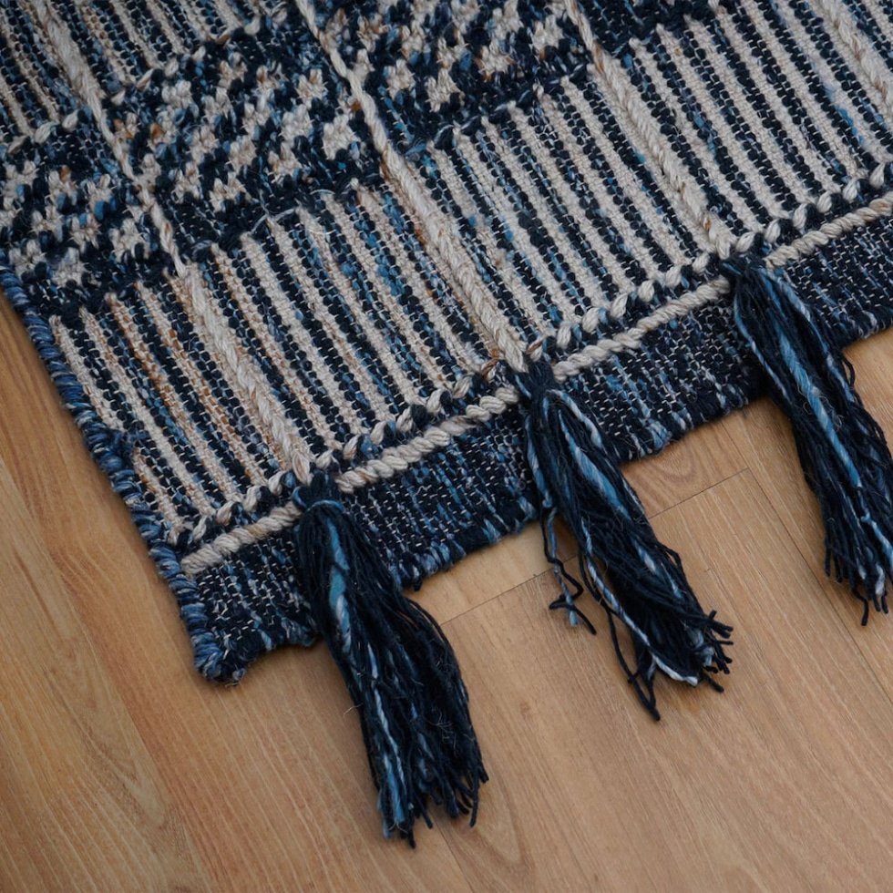 Tapis kilim en denim de style graduel