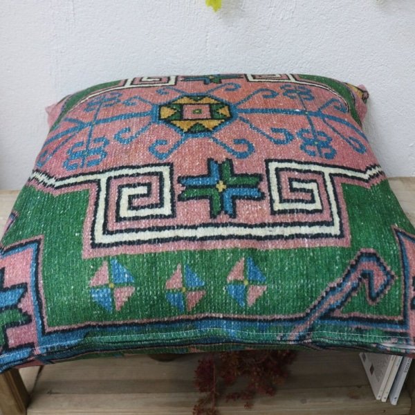 Coussin kilim vert