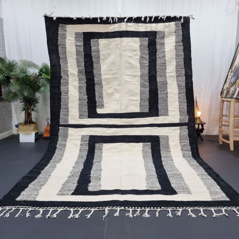 Tapis kilim naturel noir et blanc