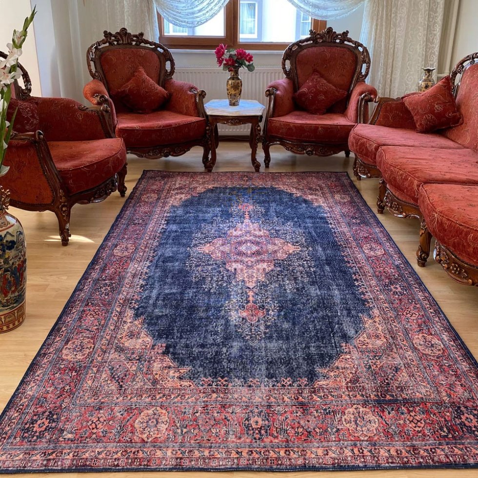 Tapis persan imprimé vintage bleu marine