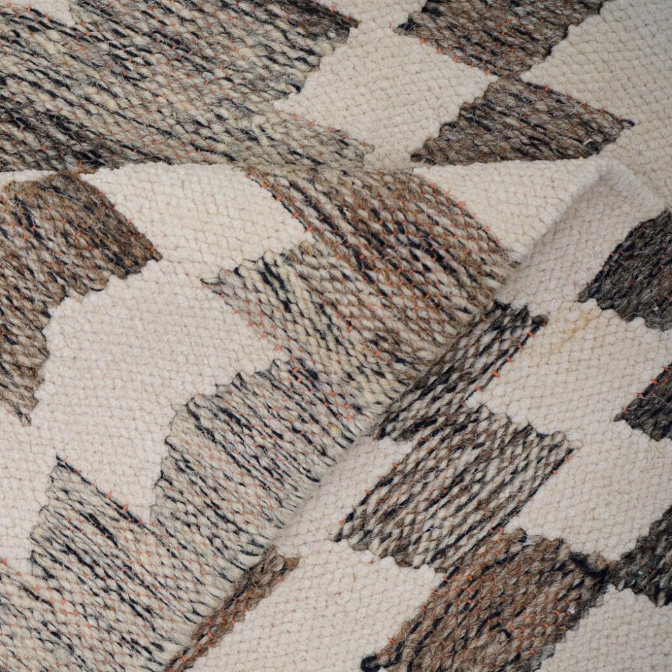 Tapis kilim gris neutre