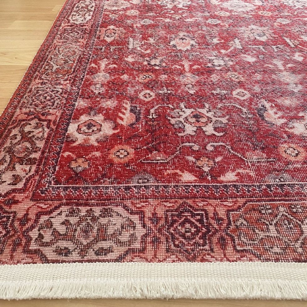 Tapis lavable Oushak rouge de style Kilim