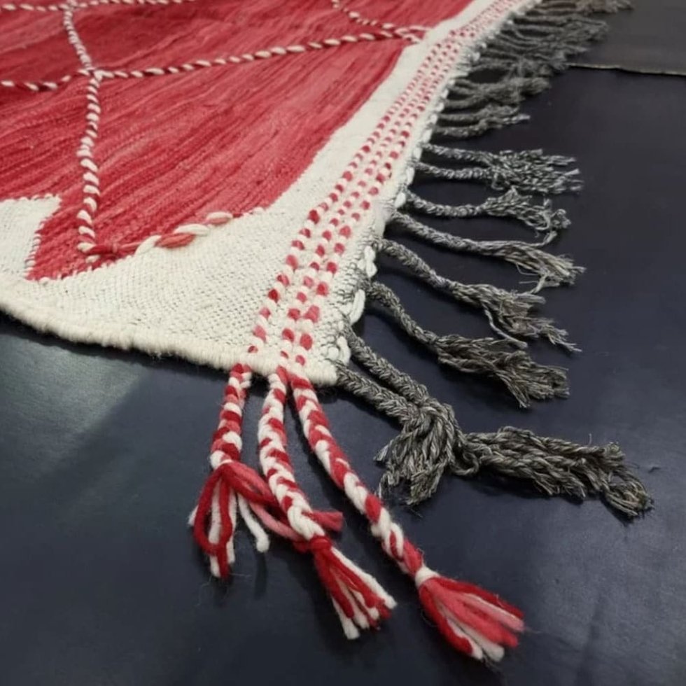 Tapis kilim marocain rouge