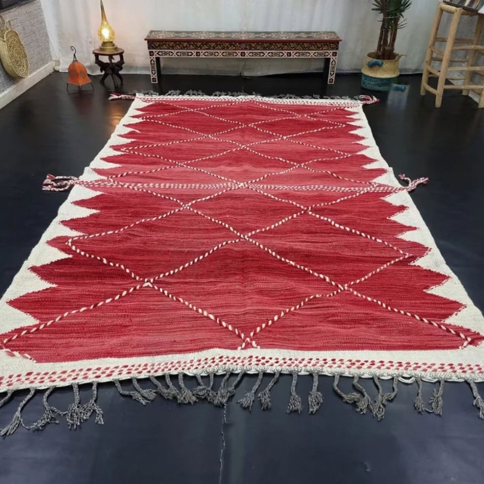Tapis kilim marocain rouge