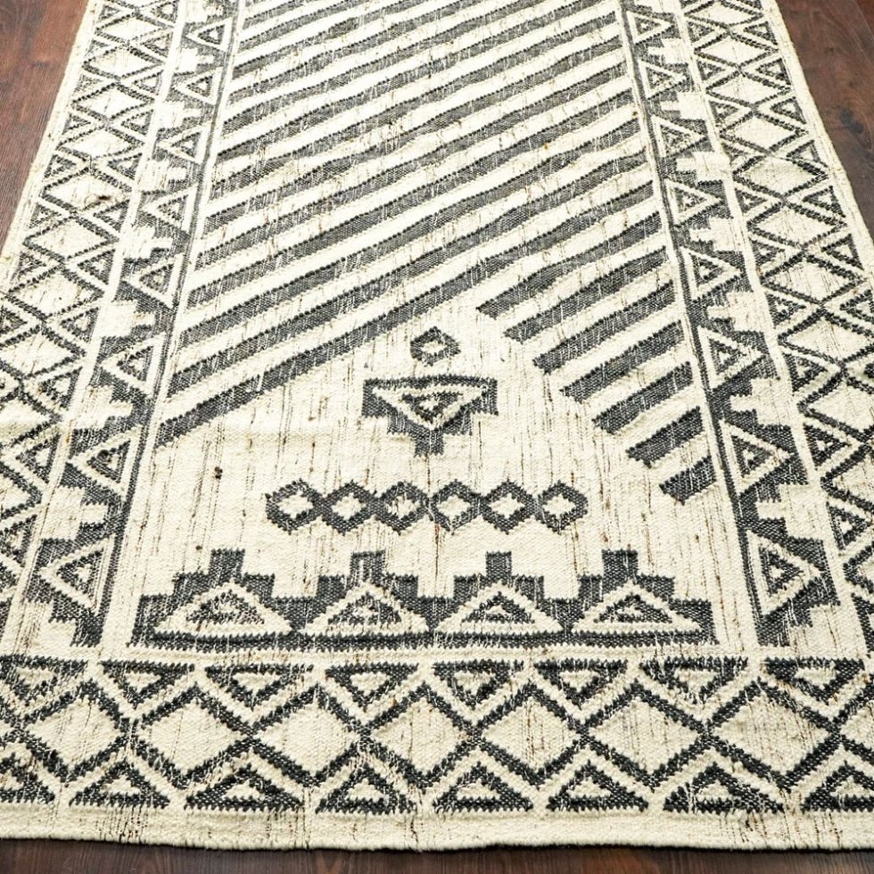Tapis kilim ivoire de style scandinave