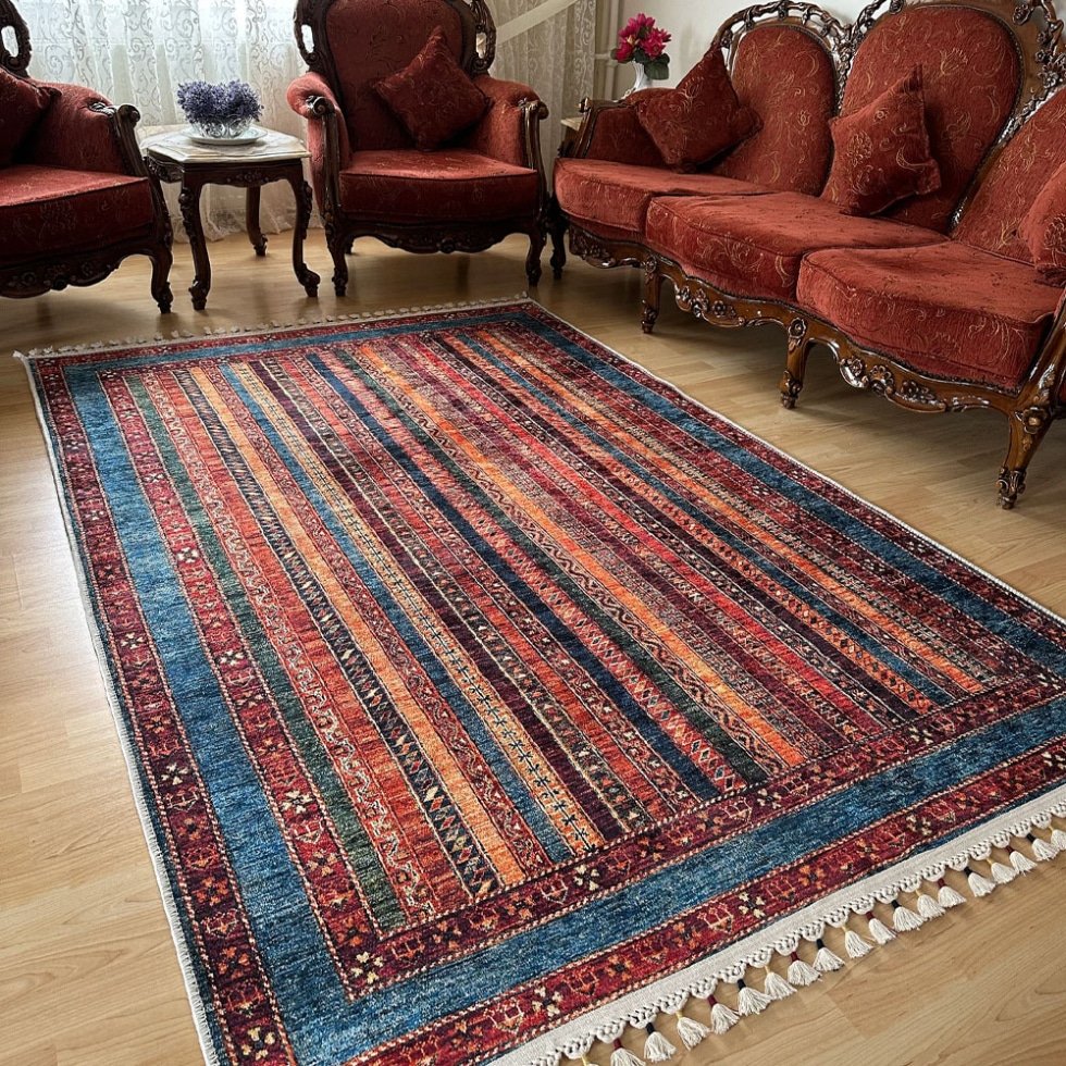 Tapis turc rayé de style kilim