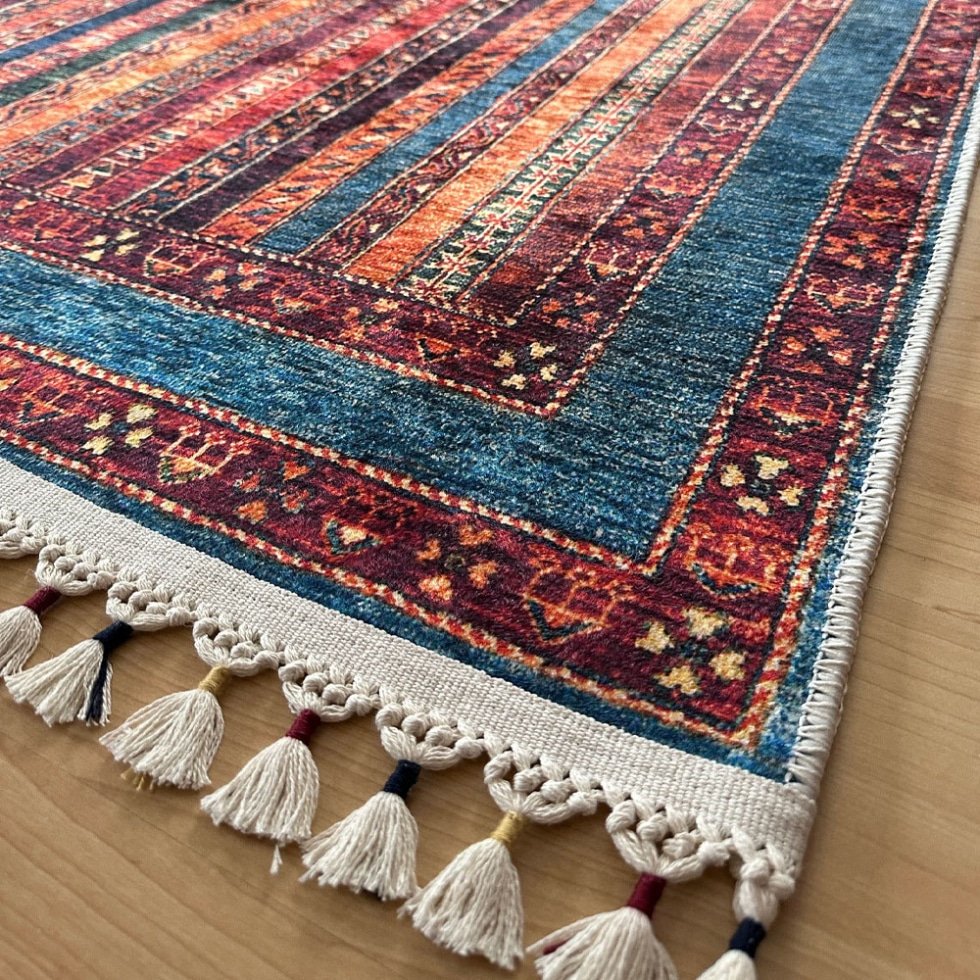 Tapis turc rayé de style kilim