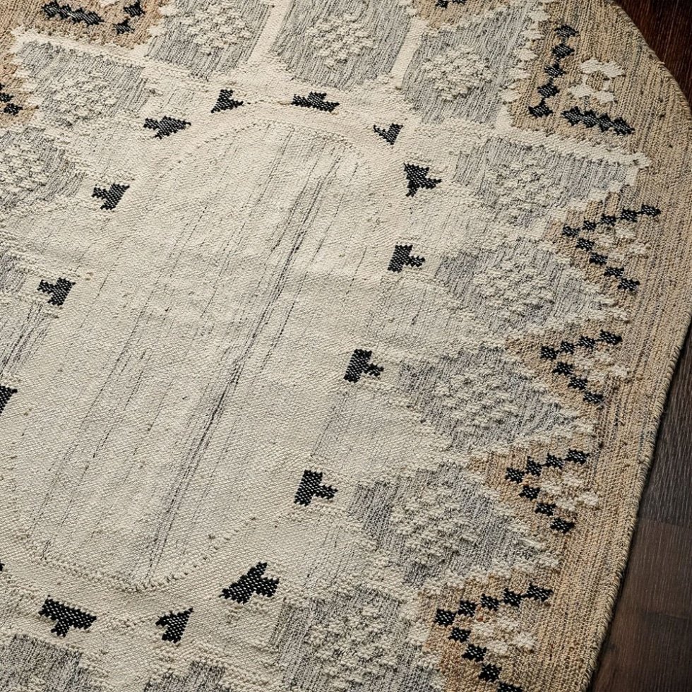 Tapis kilim ovale de style vintage