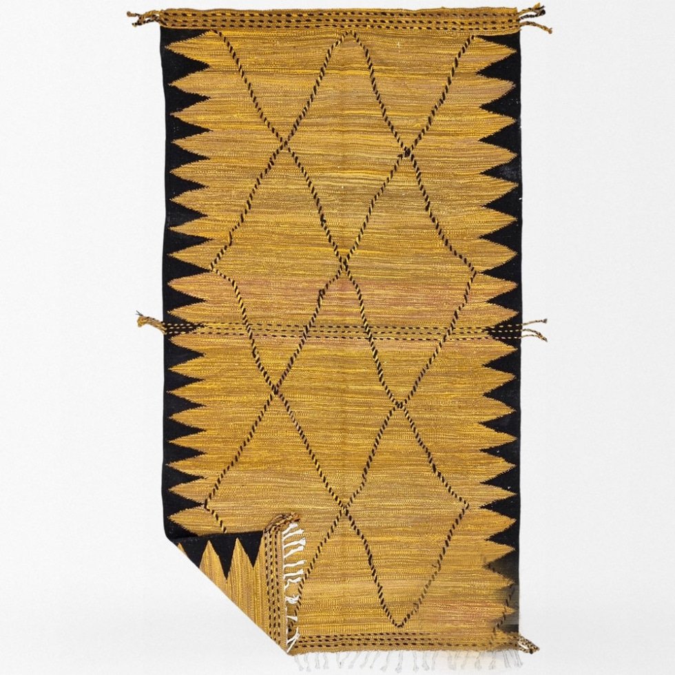 Tapis kilim marocain jaune et noir