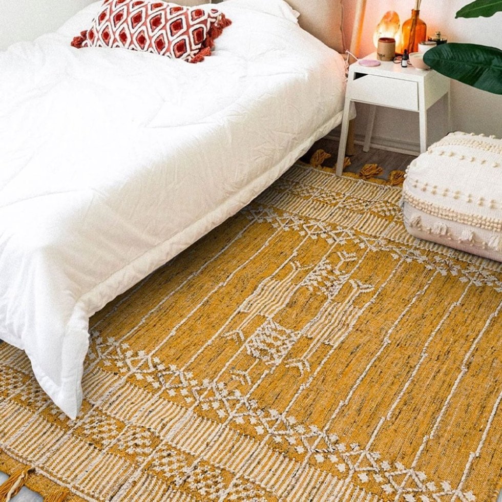 Tapis kilim indien tribal jaune