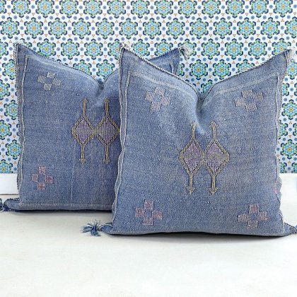 20 x 20 oreillers kilim bleu