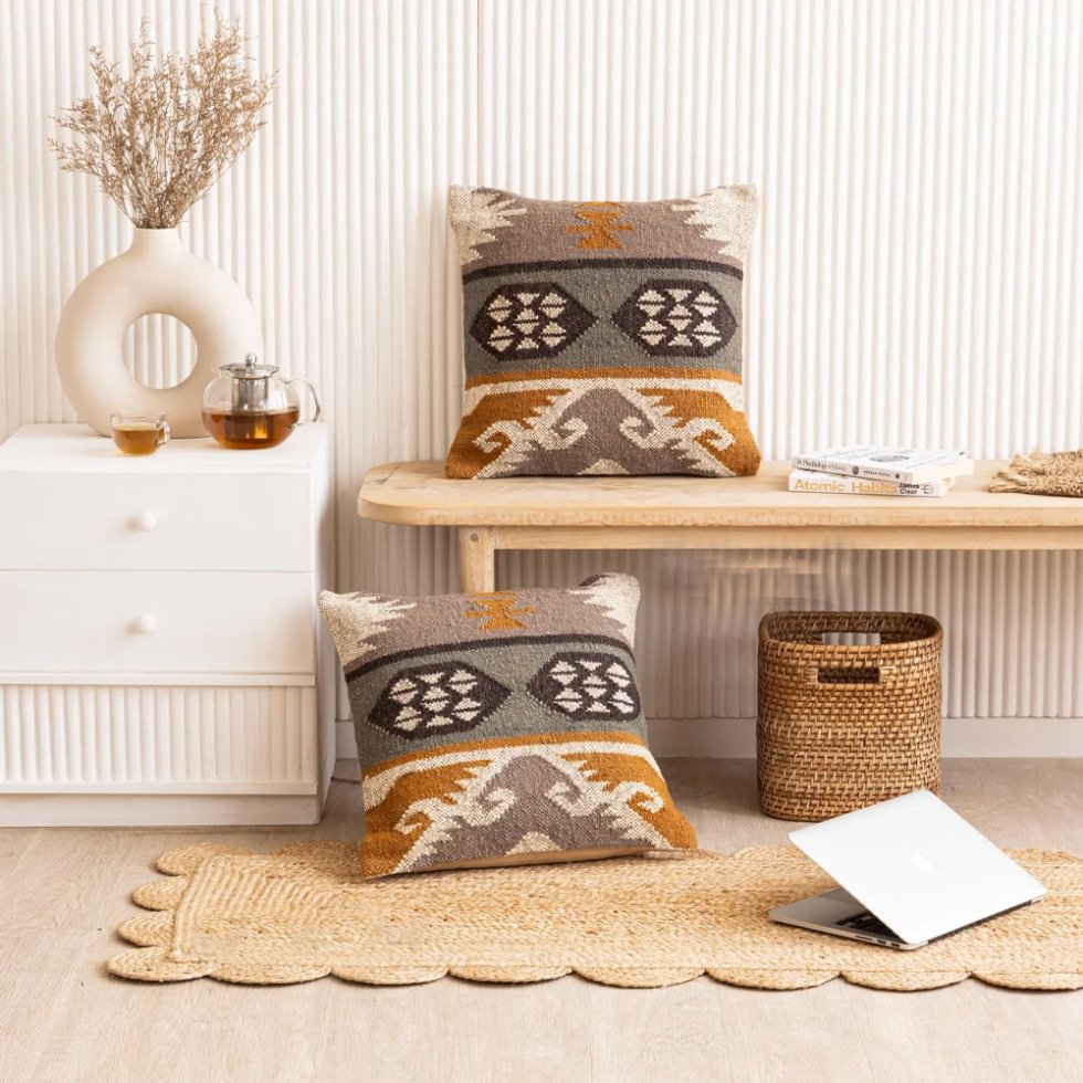 Coussins anciens en kilim