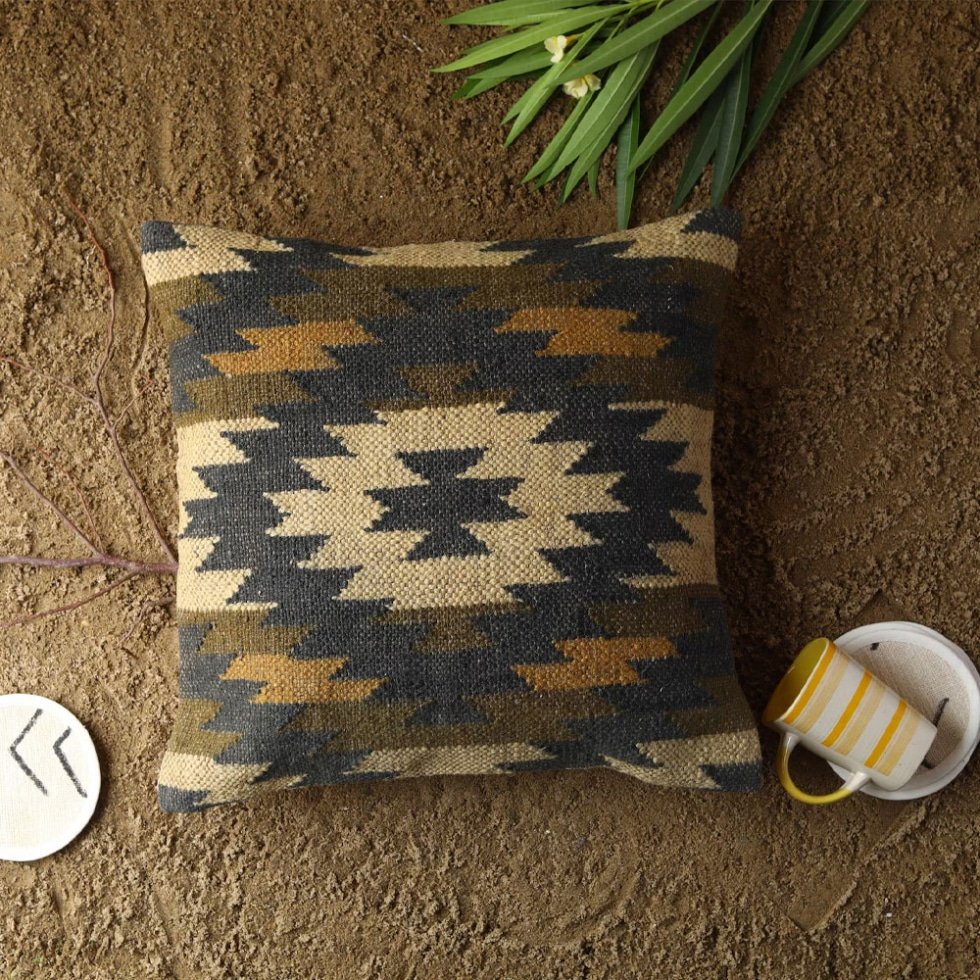 Coussins en kilim tribal
