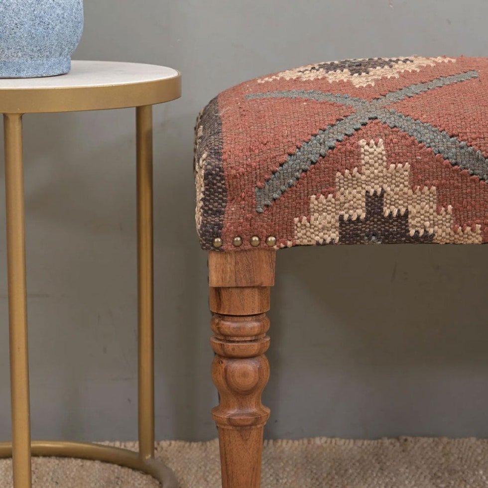 Banc ottoman oriental en kilim de laine et de jute