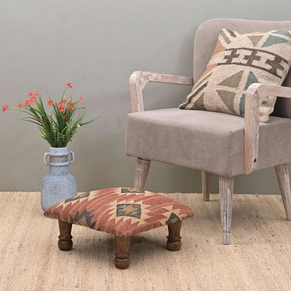 Petit pouf kilim rouille ottoman
