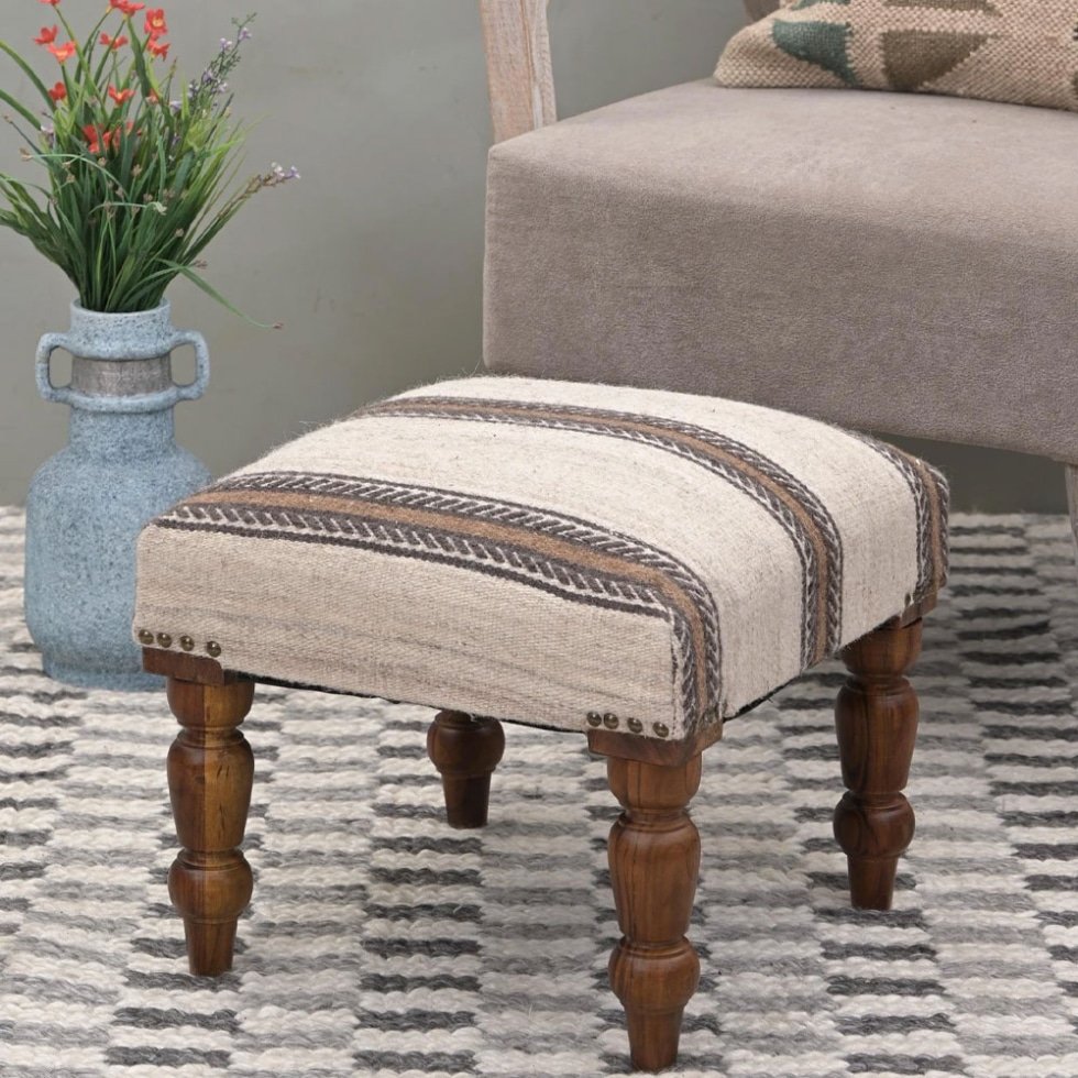 Tabouret pouf ottoman kilim carré en laine