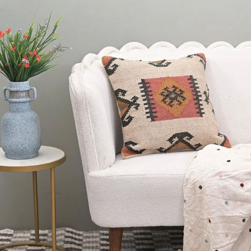 20x20 ivoire oreiller kilim orné