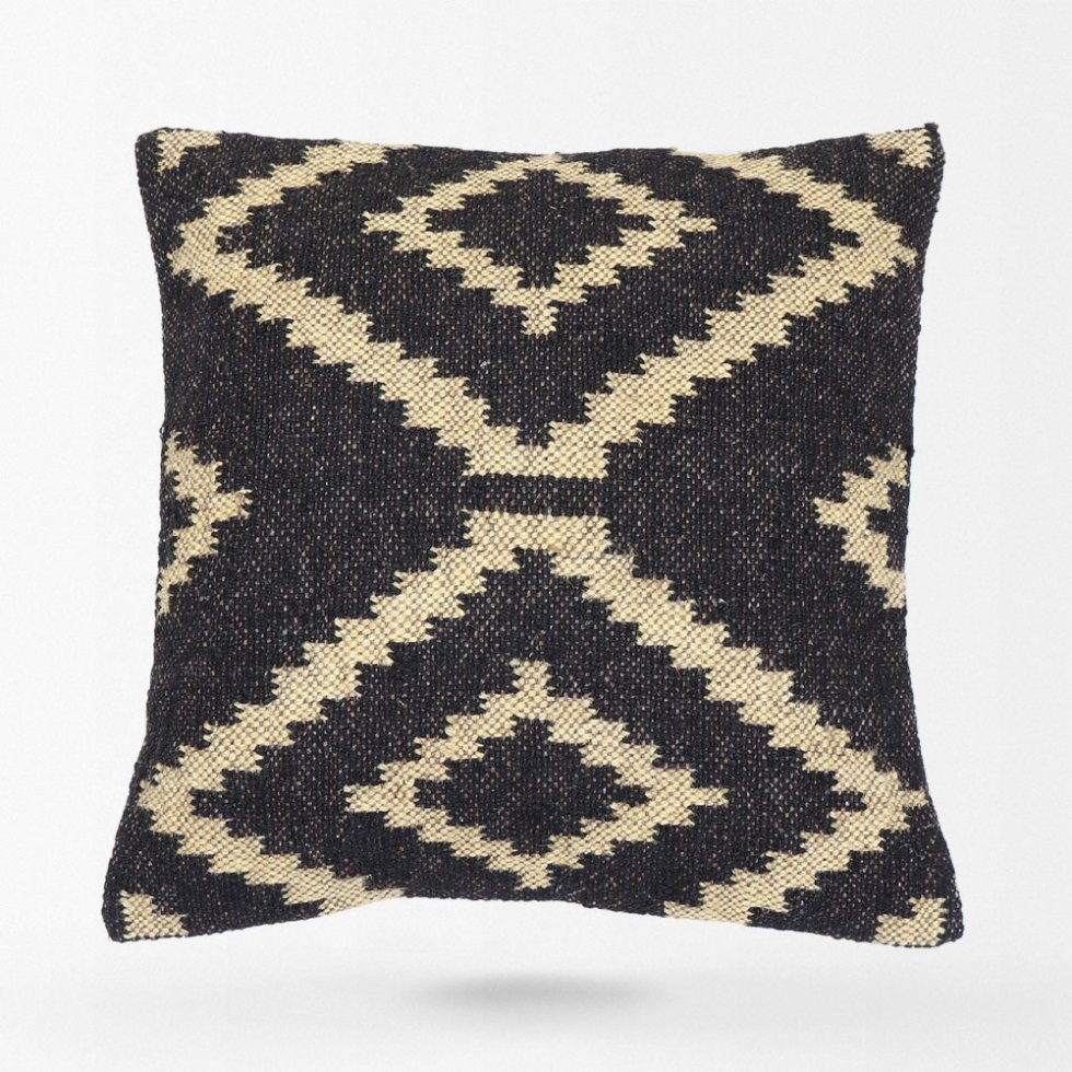 Oreillers kilim en diamant noir