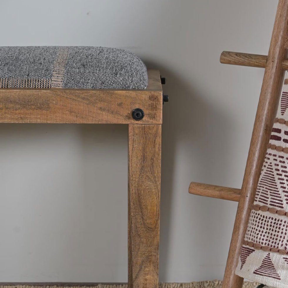 Banc ottoman en kilim gris