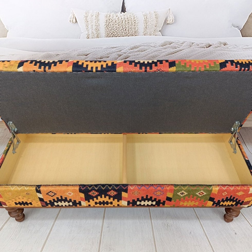 Table basse ottomane en kilim turc orange avec rangement