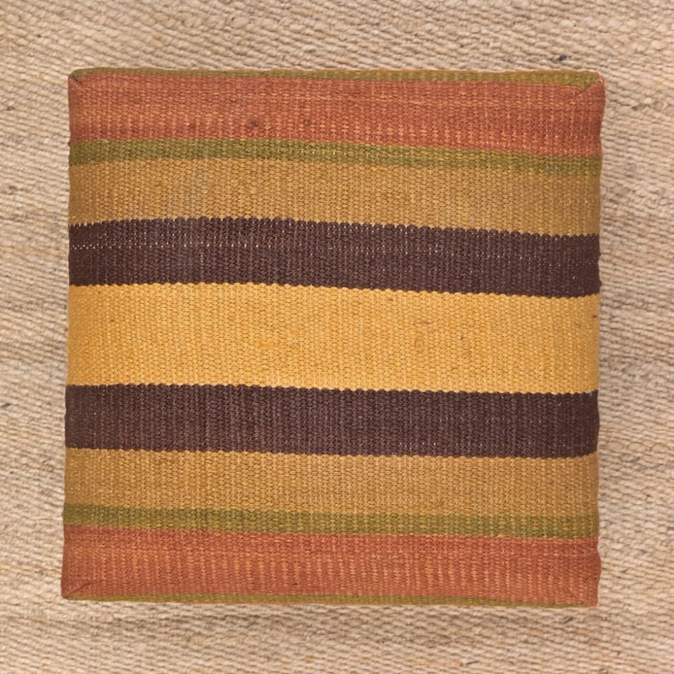 Petit pouf kilim rayé ottoman