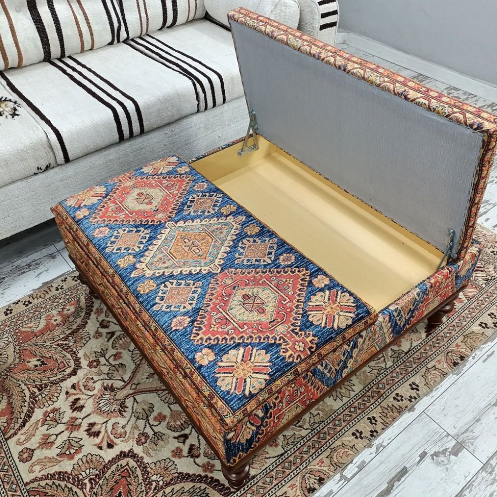 Table basse ottomane turque en kilim carré avec rangement