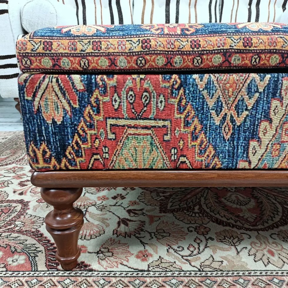 Table basse ottomane turque en kilim carré avec rangement